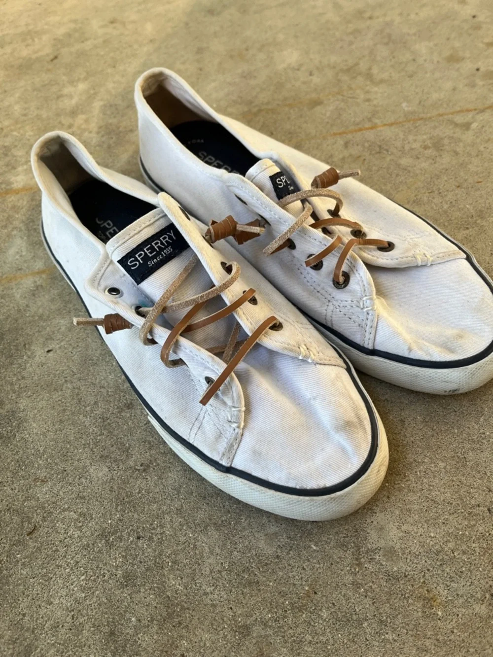 Sperry Pier View White Canvas Boat Shoes with Brown Leather Laces - Picture 2 of 7